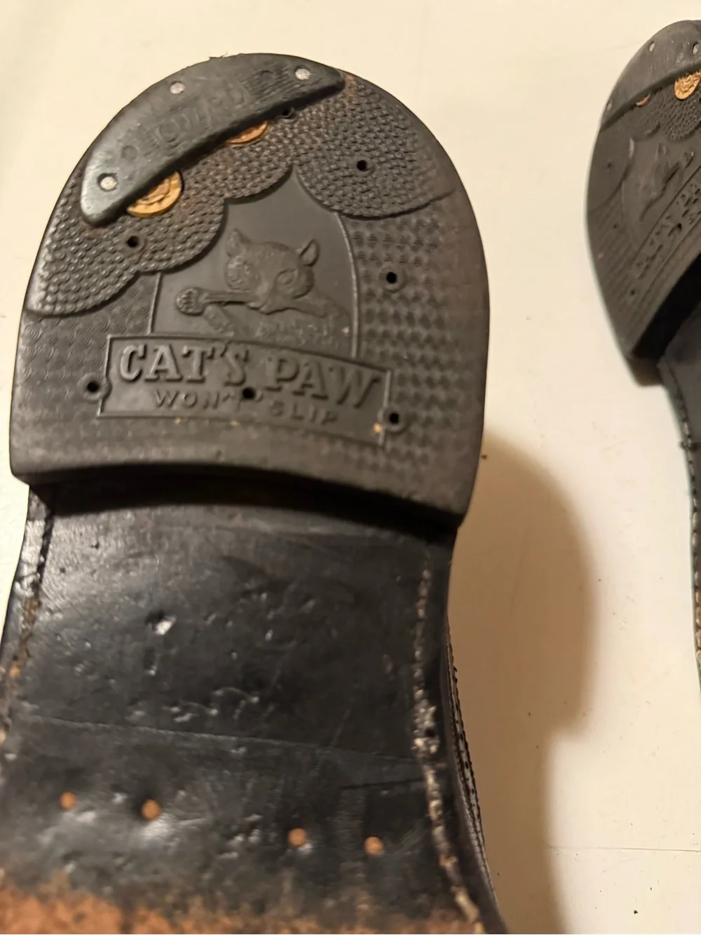 VTG 1967 Florsheim Imperial  Black Long Wing Wingtips 12 B Cat’s Paw Heels .